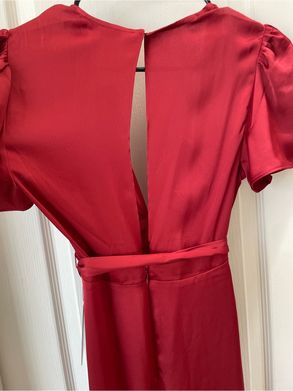 BNWT EXPRESS Red Satin Wrap Dress with Tie Waist - Picture 8 of 10